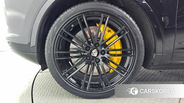Porsche Cayenne (PO536) id 5035510 из Кореи 26