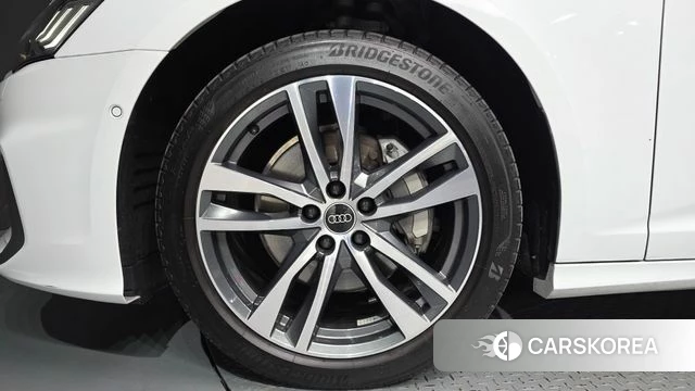 Audi A6 (C8) id 4928627 из Кореи 28