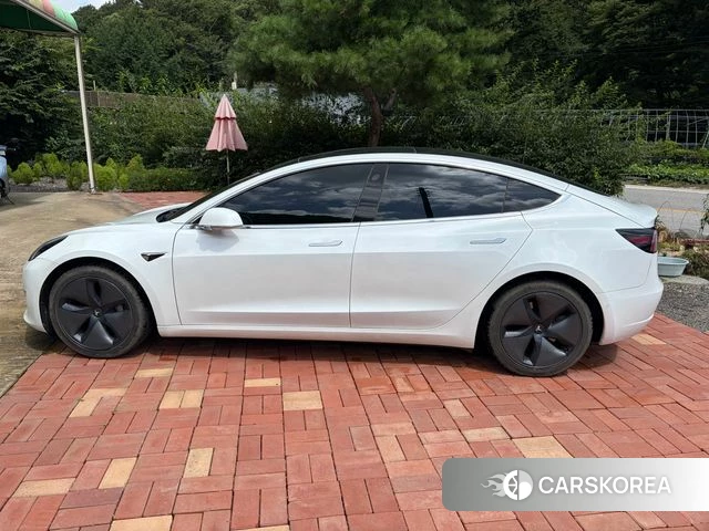Tesla Model 3 2020 Белый из Кореи, фото 5