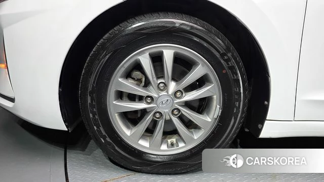 Hyundai The New Avante AD id 4765126 из Кореи 27