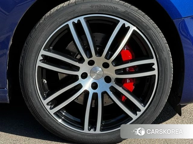 Maserati Ghibli id 5031127 из Кореи 11