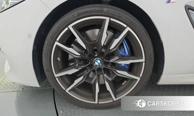BMW 8 Series (G15) id 4950513 из Кореи 31
