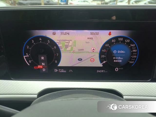 Volkswagen Tavendor 2023 Синий из Китая, фото 6