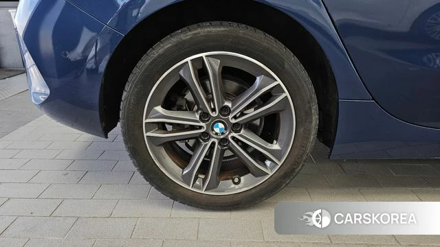 BMW 1 Series (F40) id 5003440 из Кореи 27