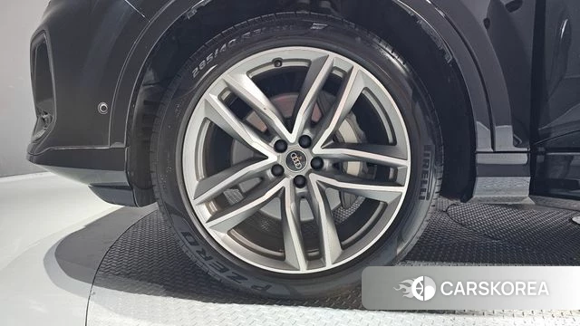 Audi Q7 (4M) id 4921302 из Кореи 29