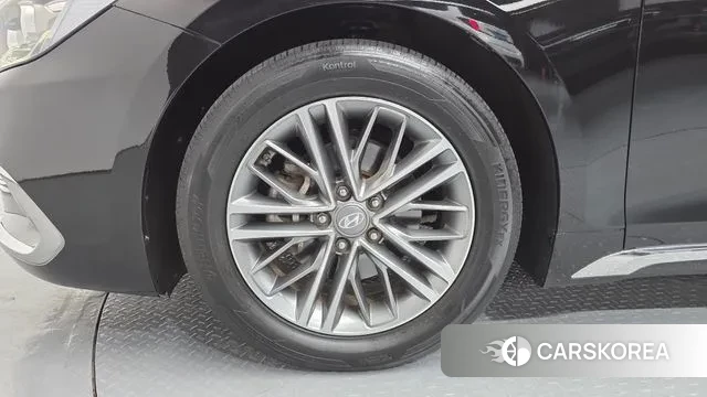 Hyundai Grandeur IG id 3698383 из Кореи 15