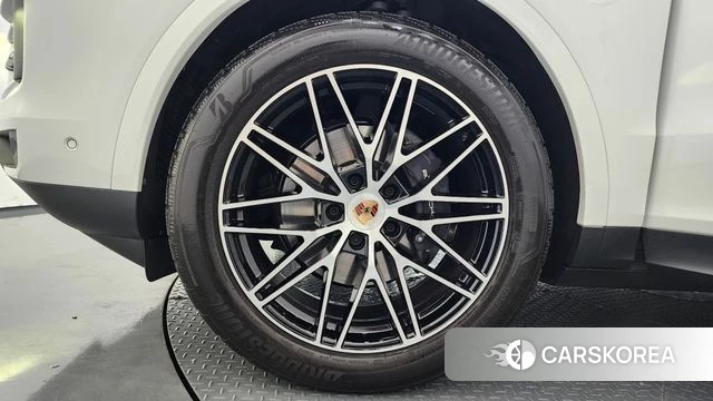 Porsche Cayenne (PO536) id 4904214 из Кореи 29