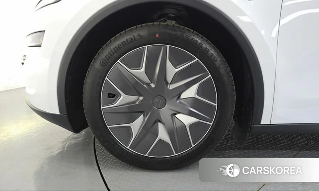 Tesla Model Y id 5015586 из Кореи 29