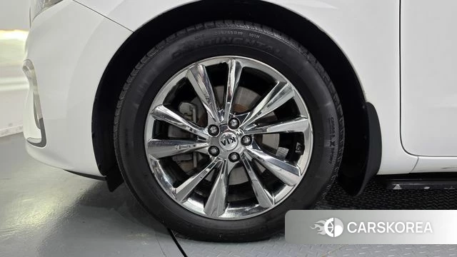 Kia The New Carnival id 5024023 из Кореи 15