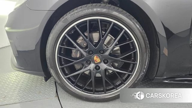 Porsche Panamera (971) id 4929848 из Кореи 35