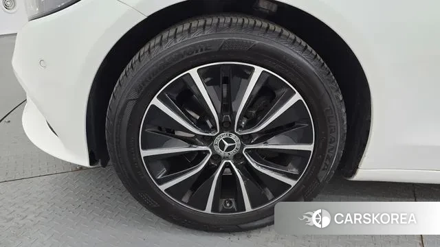 Mercedes-Benz C-Class W205 id 3692334 из Кореи 15