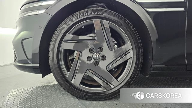 Genesis G90 (RS4) id 4927871 из Кореи 39