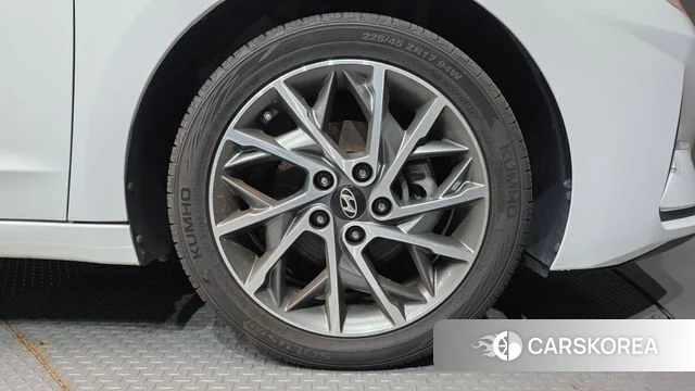 Hyundai The New Avante AD id 4732849 из Кореи 26