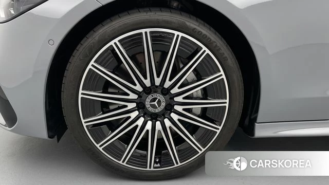 Mercedes-Benz CLE-Class C236 2026 Серебристо-серый из Кореи, фото 6
