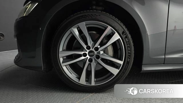 Audi A6 (C8) id 4986724 из Кореи 33