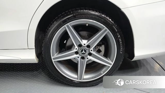 Mercedes-Benz C-Class W205 id 3873865 из Кореи 15