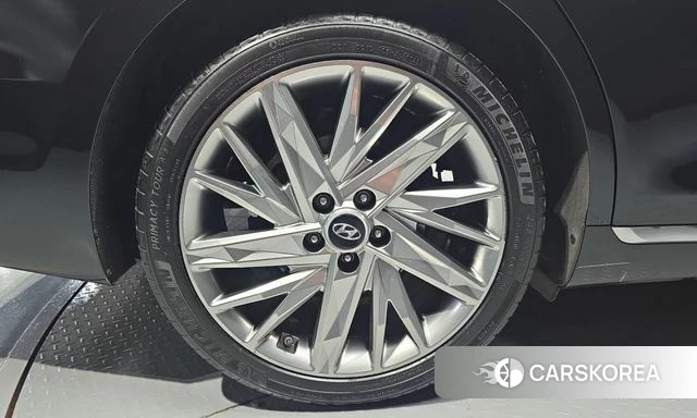 Hyundai The New Grandeur IG id 4958430 из Кореи 28