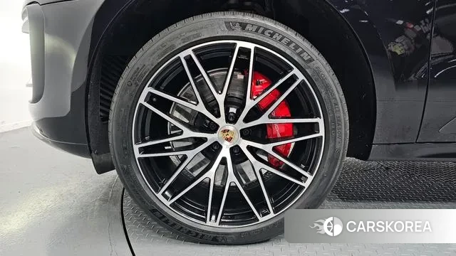 Porsche Macan id 3734987 из Кореи 15