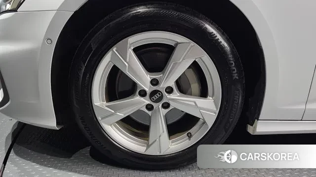 Audi A6 (C8) id 3329293 из Кореи 15