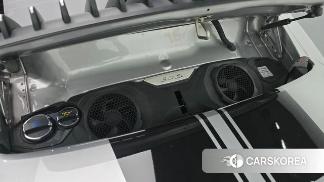 Porsche 911(992) id 4987292 из Кореи 29