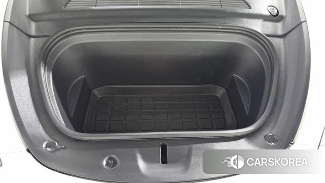 Tesla Model Y id 5012452 из Кореи 28