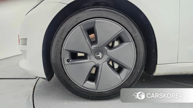 Tesla Model 3 id 4997127 из Кореи 15