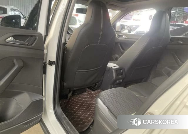 Volkswagen T-Cross 2022 Белый из Китая, фото 5