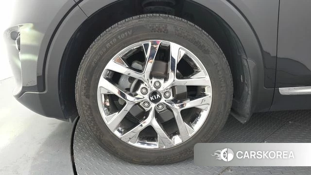 Kia The New Sorento id 4937480 из Кореи 32