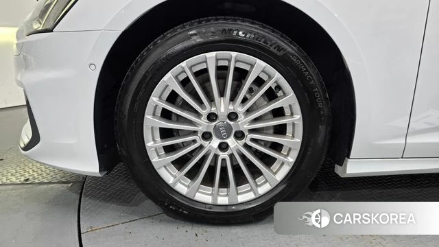 Audi A6 (C8) id 4741416 из Кореи 30