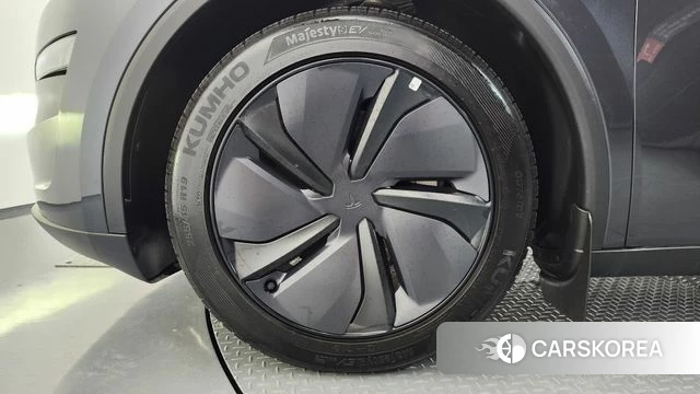 Tesla Model Y id 4487797 из Кореи 30