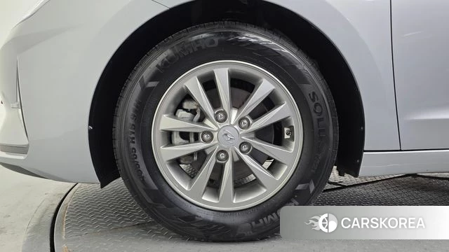 Hyundai The New Avante AD id 4977652 из Кореи 26