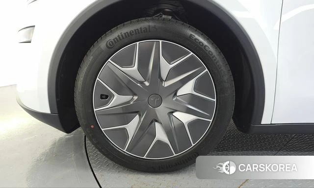 Tesla Model Y id 4990132 из Кореи 15