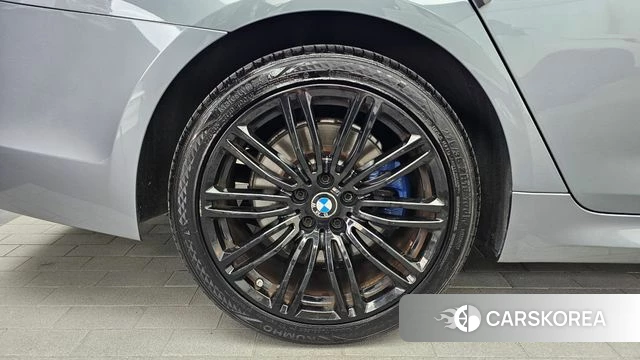 BMW 5 Series (G30) id 5004641 из Кореи 15