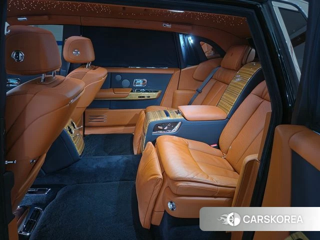 Rolls-Royce Phantom id 5034853 из Кореи 15