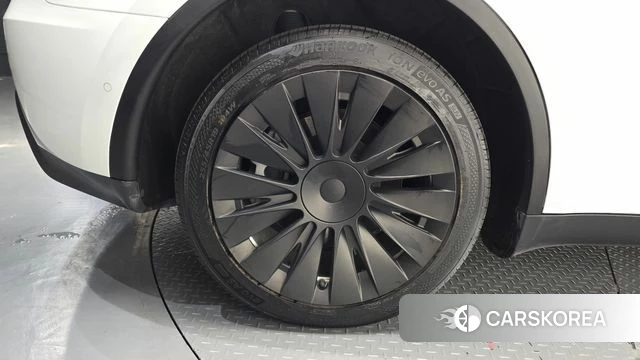 Tesla Model Y id 4905695 из Кореи 27