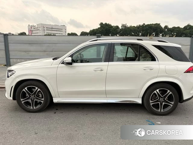 Mercedes-Benz GLE 2023 Белый из Китая, фото 5