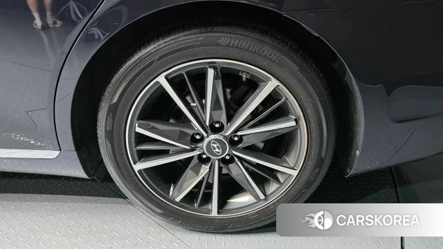 Hyundai The New Grandeur IG id 4759660 из Кореи 28