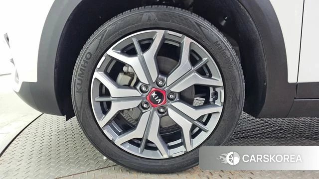 Kia Seltos id 4952424 из Кореи 28