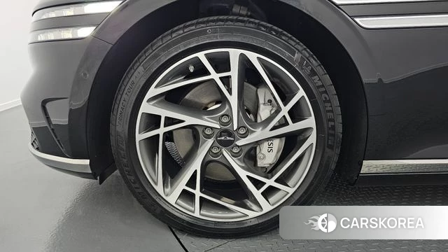 Genesis G90 (RS4) id 5040315 из Кореи 26