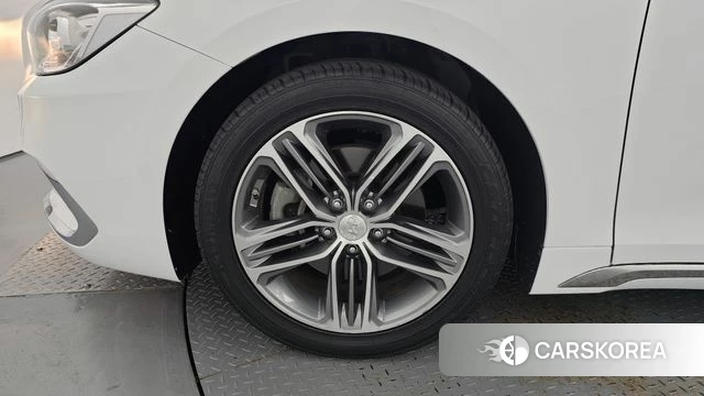 Hyundai Grandeur IG id 4952997 из Кореи 15