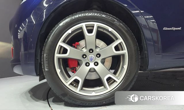 Maserati Levante id 4993655 из Кореи 28