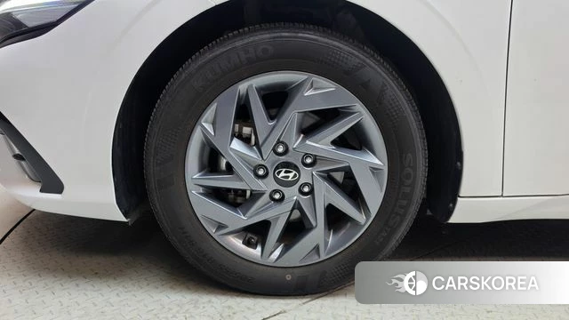 Hyundai The New Avante (CN7) id 4757239 из Кореи 28