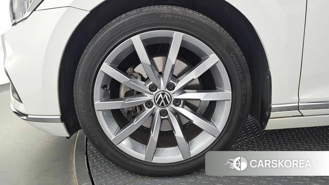 Volkswagen Passat GT (B8) id 4906622 из Кореи 26