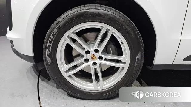 Porsche Macan id 3665569 из Кореи 15
