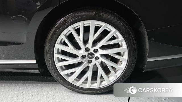 Audi A8 (D5) id 4936531 из Кореи 24