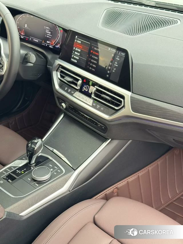 BMW 3 series 2021 Белый из Китая, фото 5