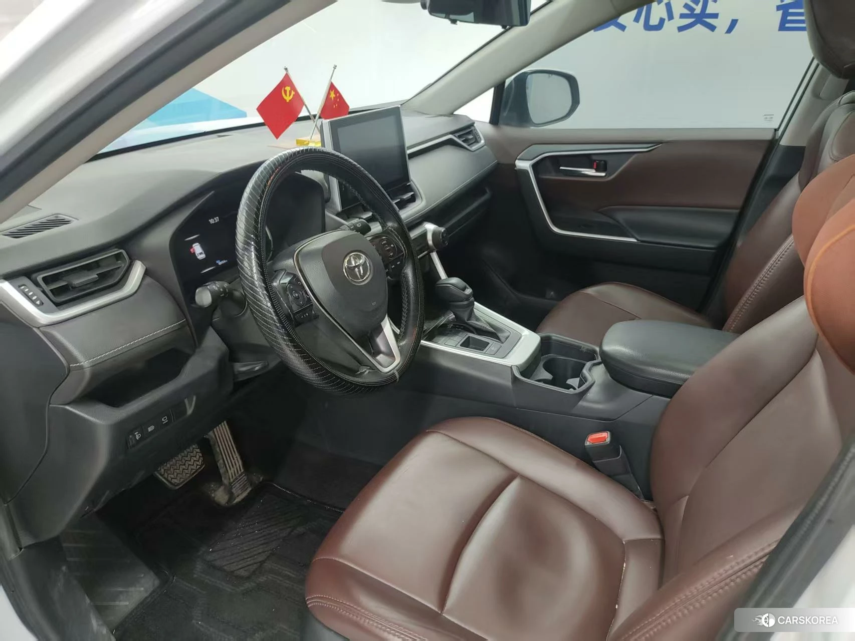 Toyota RAV4 2021 Белый из Китая, фото 6