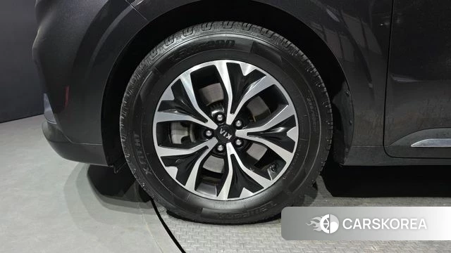 Kia Carnival 4th generation id 4943281 из Кореи 15