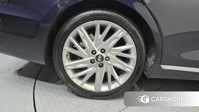 Hyundai The New Grandeur IG id 4667247 из Кореи 15