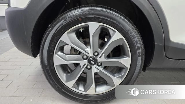 Kia Stonic id 5013979 из Кореи 15